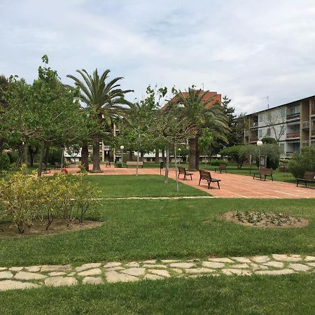 Book Ibiza Salou Apartment ภายนอก รูปภาพ
