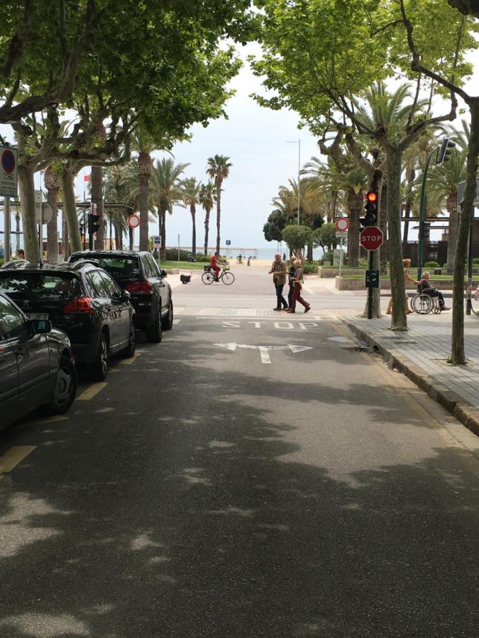 Book Ibiza Salou Apartment ภายนอก รูปภาพ