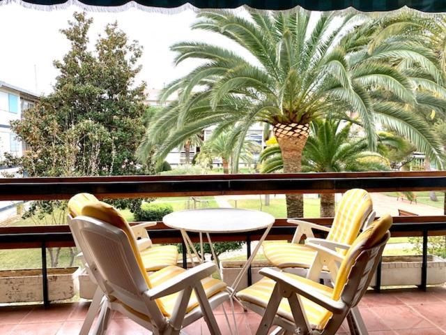 Book Ibiza Salou Apartment ภายนอก รูปภาพ