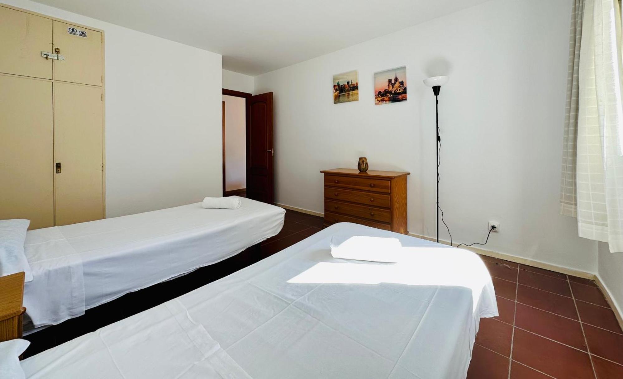 Book Ibiza Salou Apartment ภายนอก รูปภาพ